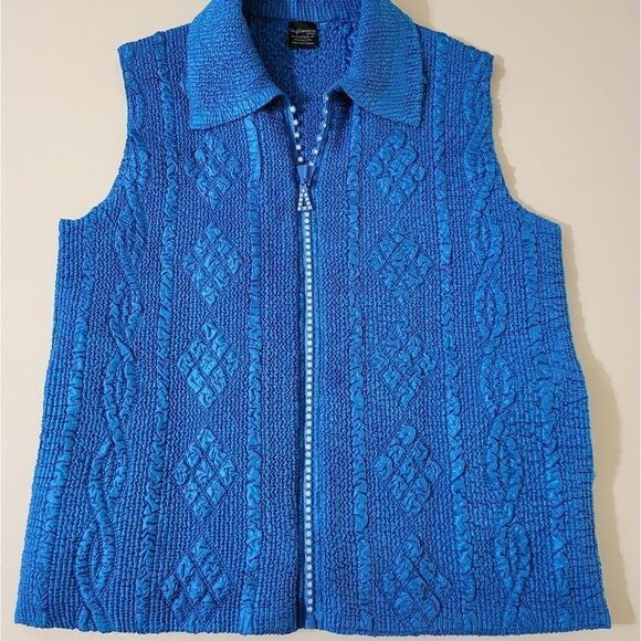 Magic Woman Turquoise Vest - Picture 1 of 10